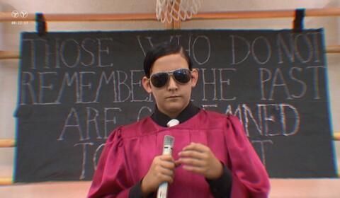 á-B-C-D-é-F-G-H-CH-í-JONESTOWN